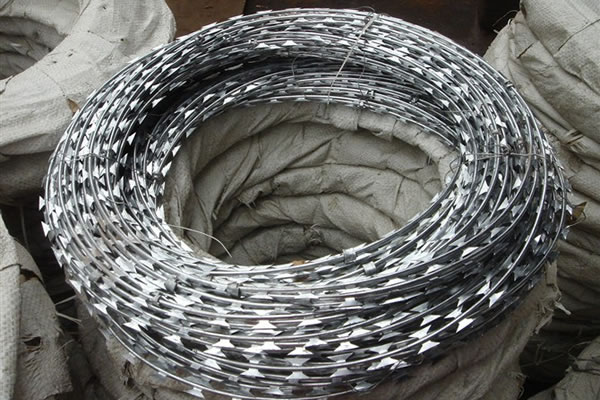 Concertina shop wire definition